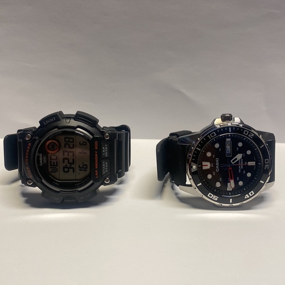 Casio Mens Work & Play Watch Set - Picture 5 of 7